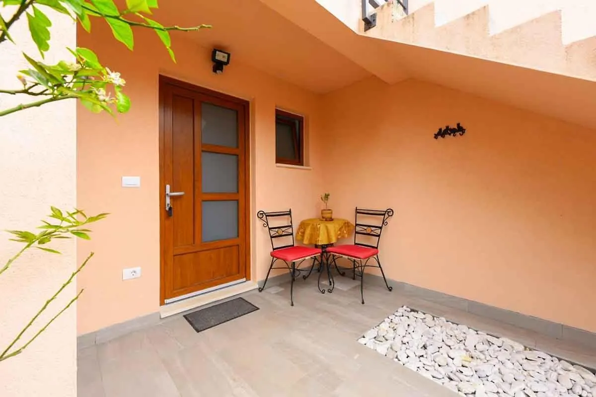 Apartments Ina & Ika Ровинь